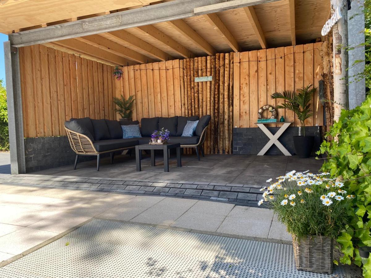 Bungalow Scheldezicht in Zeeland dicht bij zee Scherpenisse Buitenkant foto